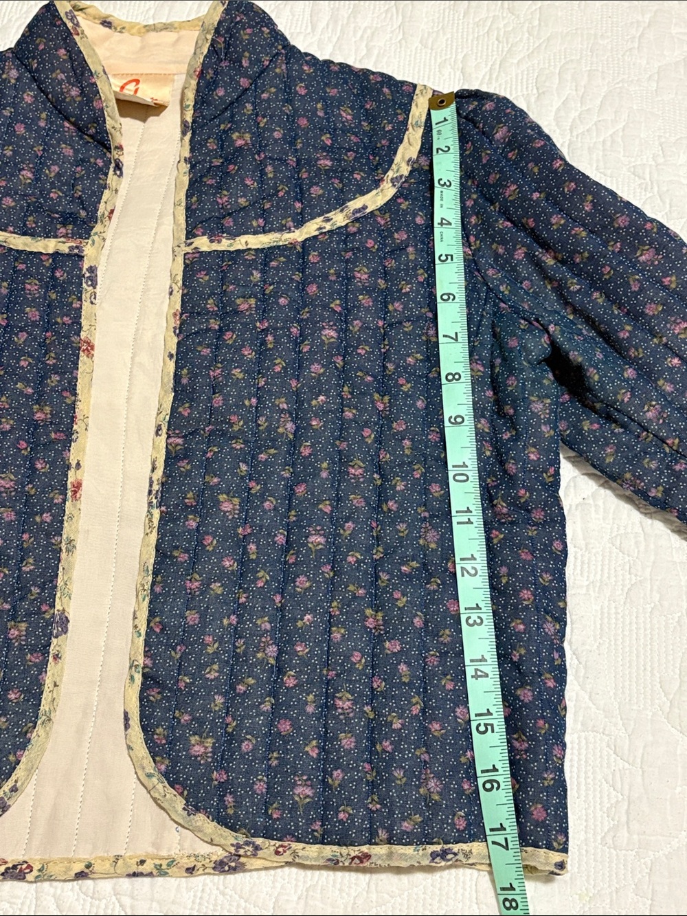 Vintage Quilted Navy Floral Cropped Jacket - Picture 4 of 7